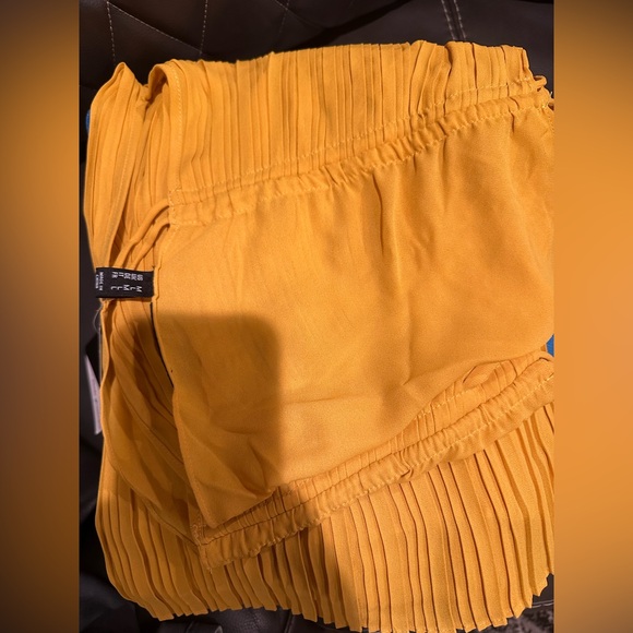 Bundle - Picture 8 of 8